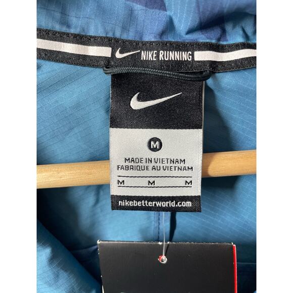 Nike Running Jacket Blue Print Size Medium Womens Windbreaker Hooded Zip Pockets - Picture 3 of 9
